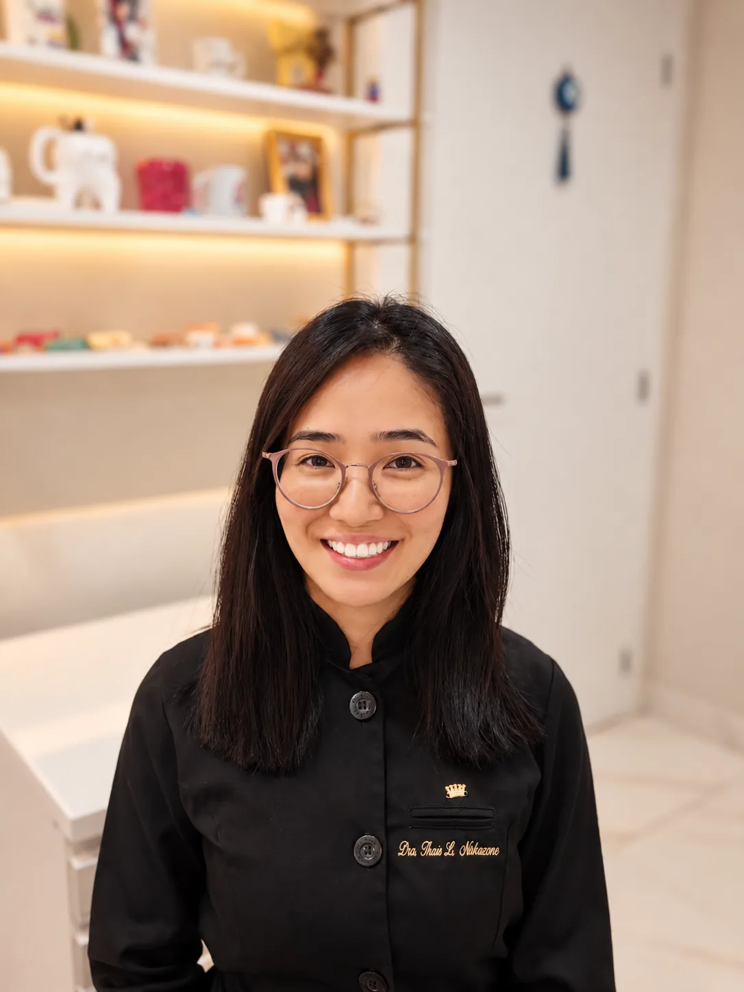 Dra. Thais Nakazone